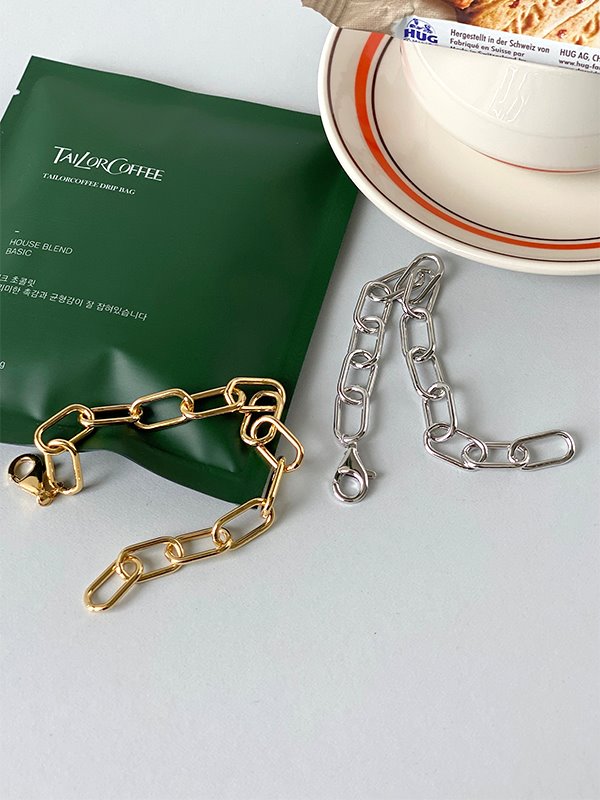 bold silver chain bracelet