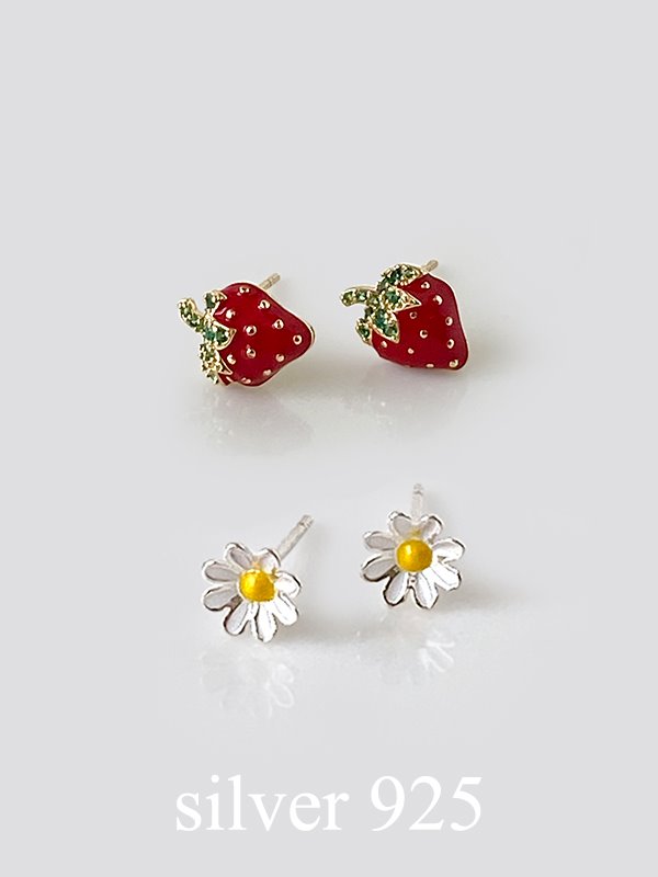 very berry silver stud set