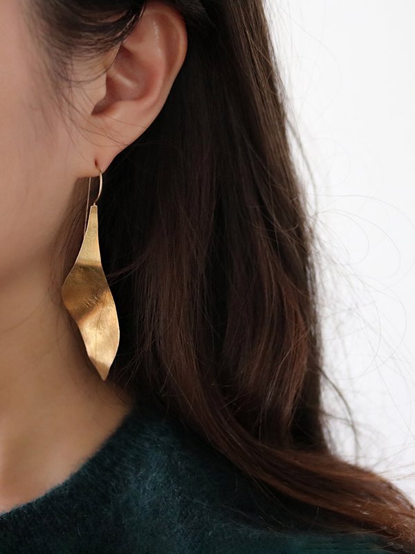 wavy leaf silver earrings