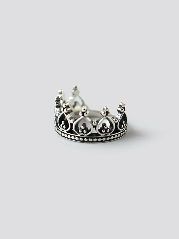 antique crown silver pinky ring